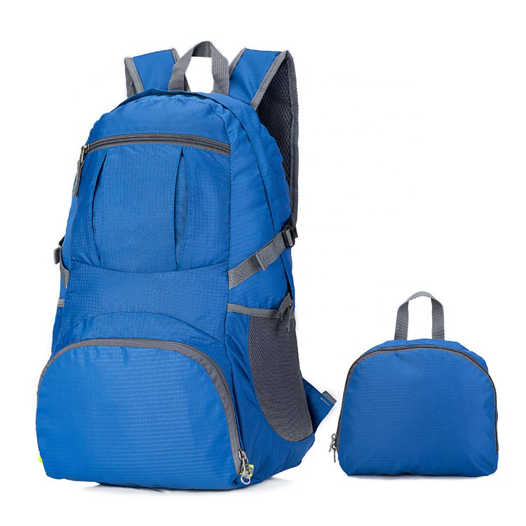 lightweight backpack with lots of pockets